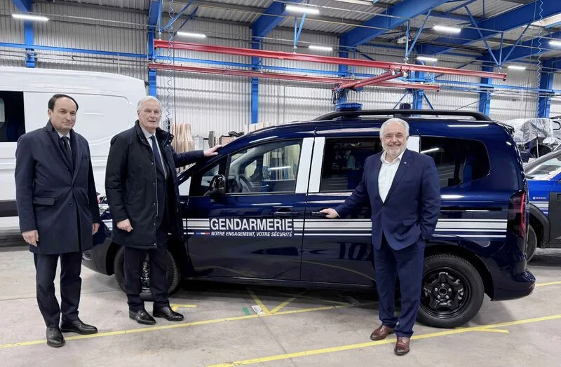 Michel Barnier et Guillaume Chevrollier en visite chez Gruau 