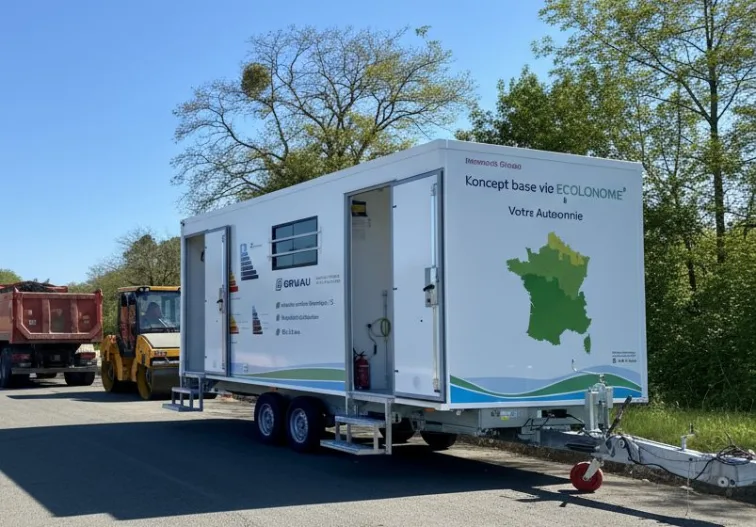 Remorque de chantier base-vie autonome Ecolonome Gruau Le Mans