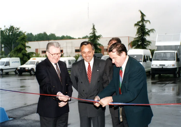 1995 inauguration Gruau Paris
